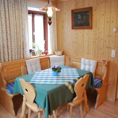 Gaestehaus Stoanerhof *
