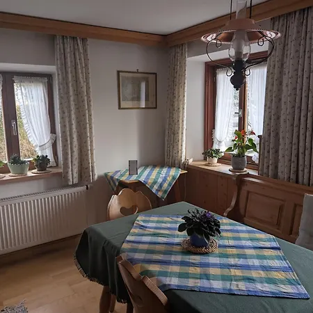 Gospodarstwo agroturystyczne Gaestehaus Stoanerhof *
